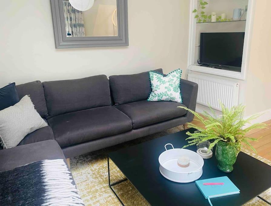 3 Bedroom Converted Chapel In Historic Oundle Extérieur photo